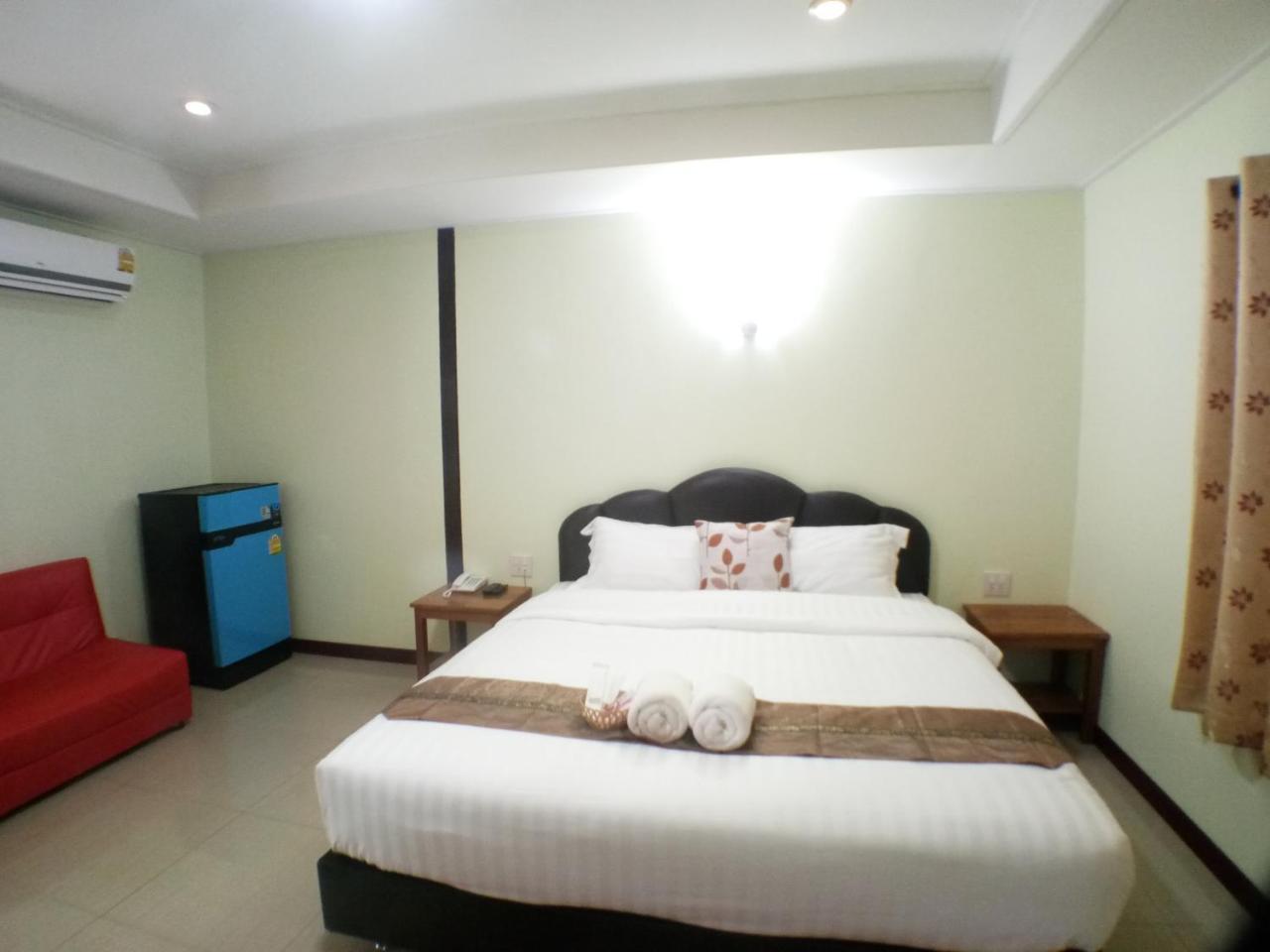 Hi Tech Resort 卡宾布里 外观 照片