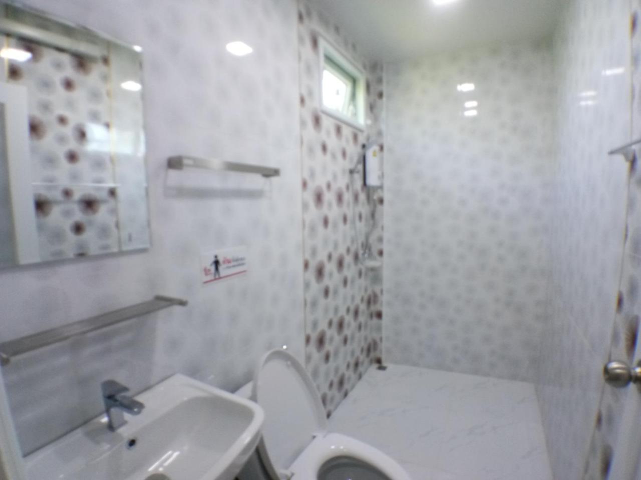 Hi Tech Resort 卡宾布里 外观 照片